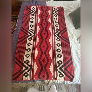 Pendleton Saxony Hills Beach and Spa Towel